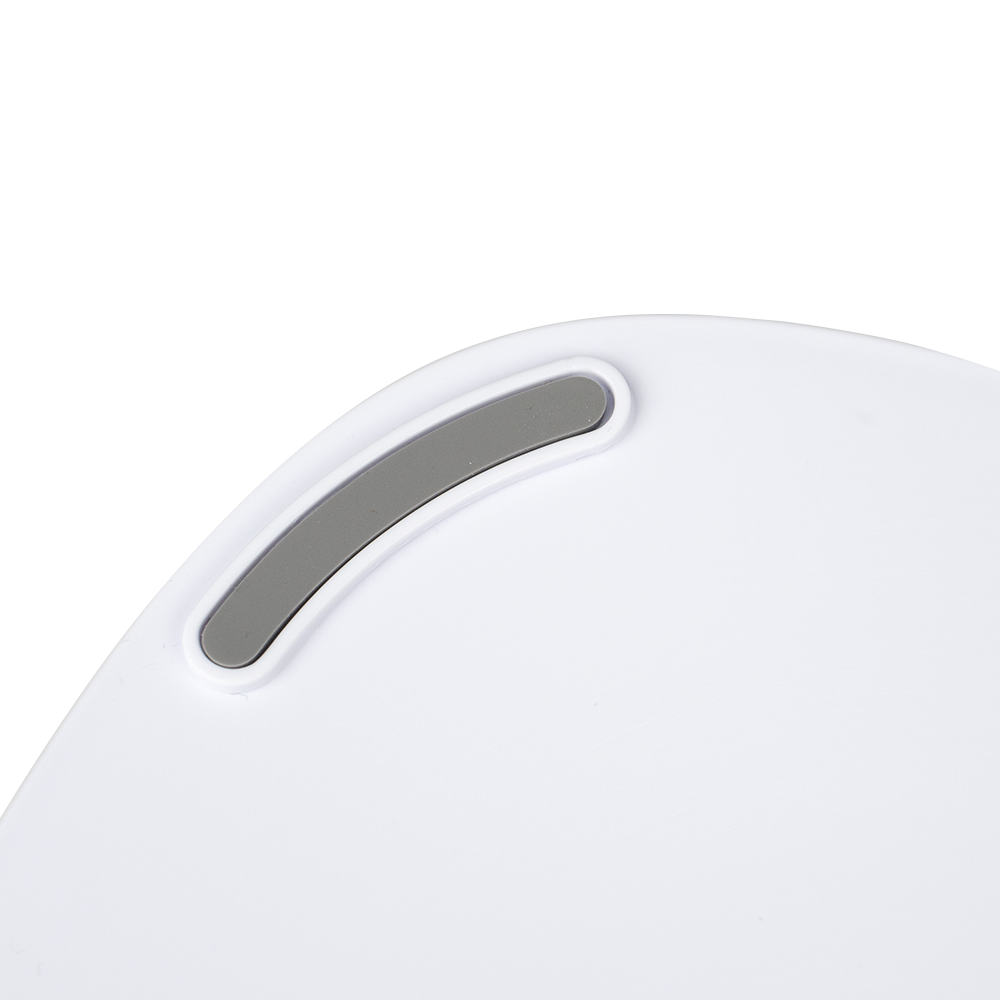 夜に見える静かな噴水 夜に見える静かな噴水