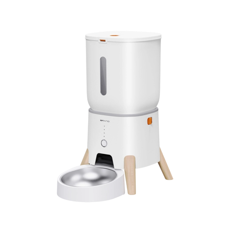 遠隔操作の自動ペットフィーダー